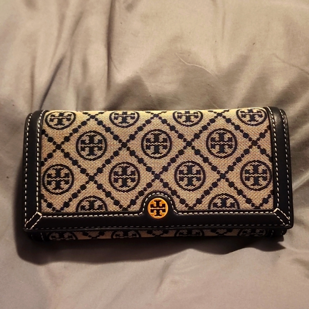 Tory Burch T Monogram Jacquard Chain Wallet